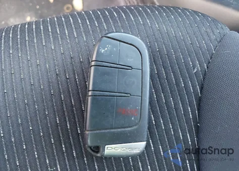 2013 Dodge Journey Sxt z USA, uszkodzony, nr VIN 3C4PDCBG7DT522289